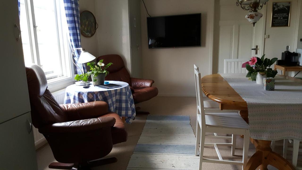 Apartament Siljansfors Semesterlagenhet Mora Zewnętrze zdjęcie